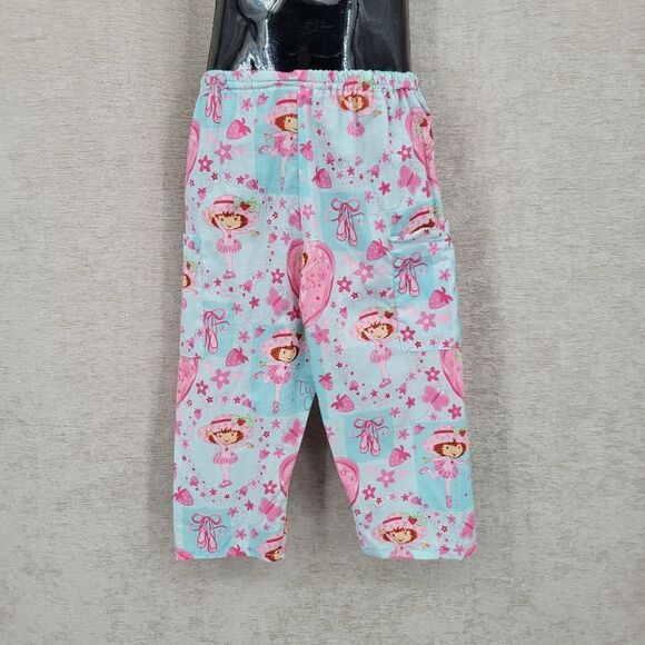 Strawberry Shortcake Vintage Matching Set Girls Scrub Top And Pants - Picture 2 of 9